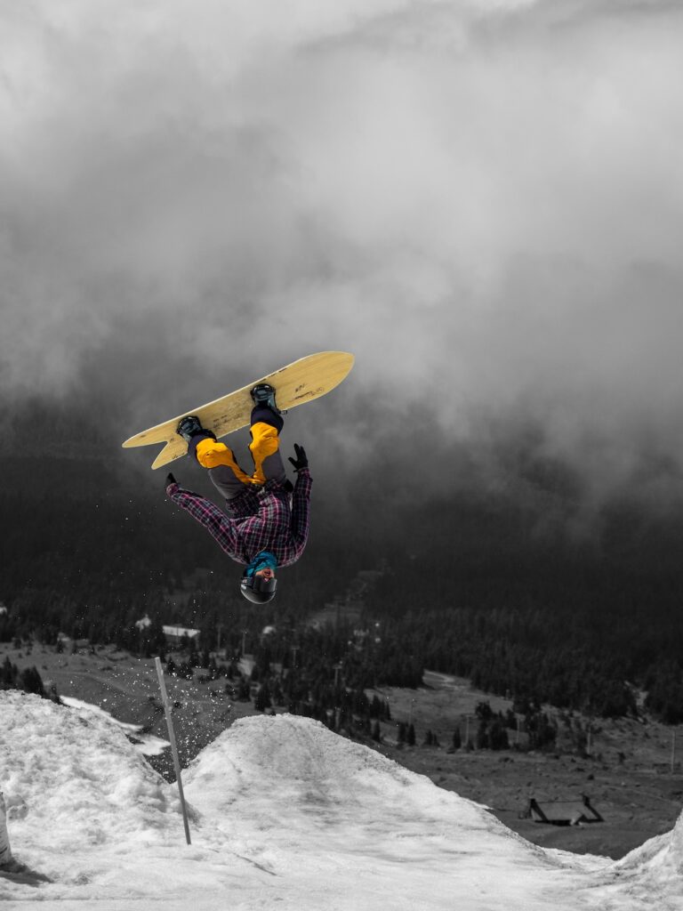 SnoPlanks snowboards rides at Mt Hood in Oregon for the 2024 season